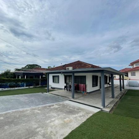 Ksl Bungalow Jbcc Midvalley Mini Theater Pool Ciq Johor Bahru Exterior foto